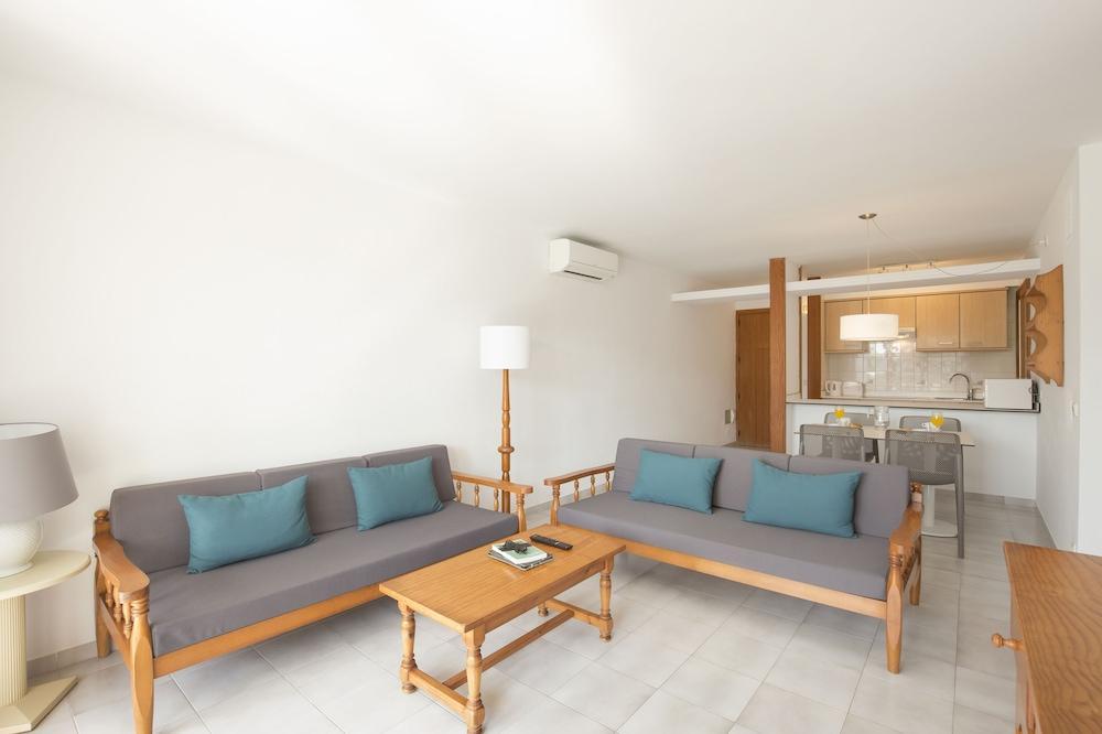 Cabot Las Velas Apartments Port de Pollença Exteriör bild