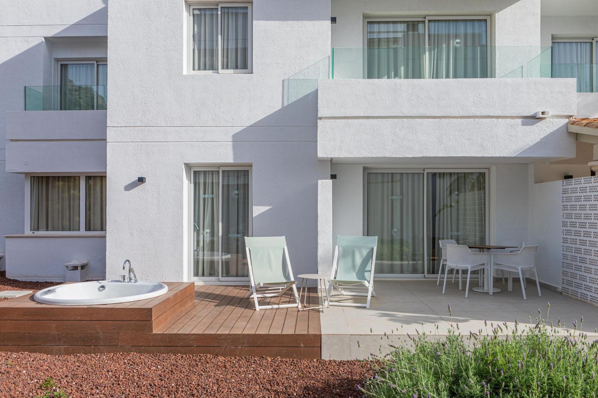 Cabot Las Velas Apartments Port de Pollença Exteriör bild