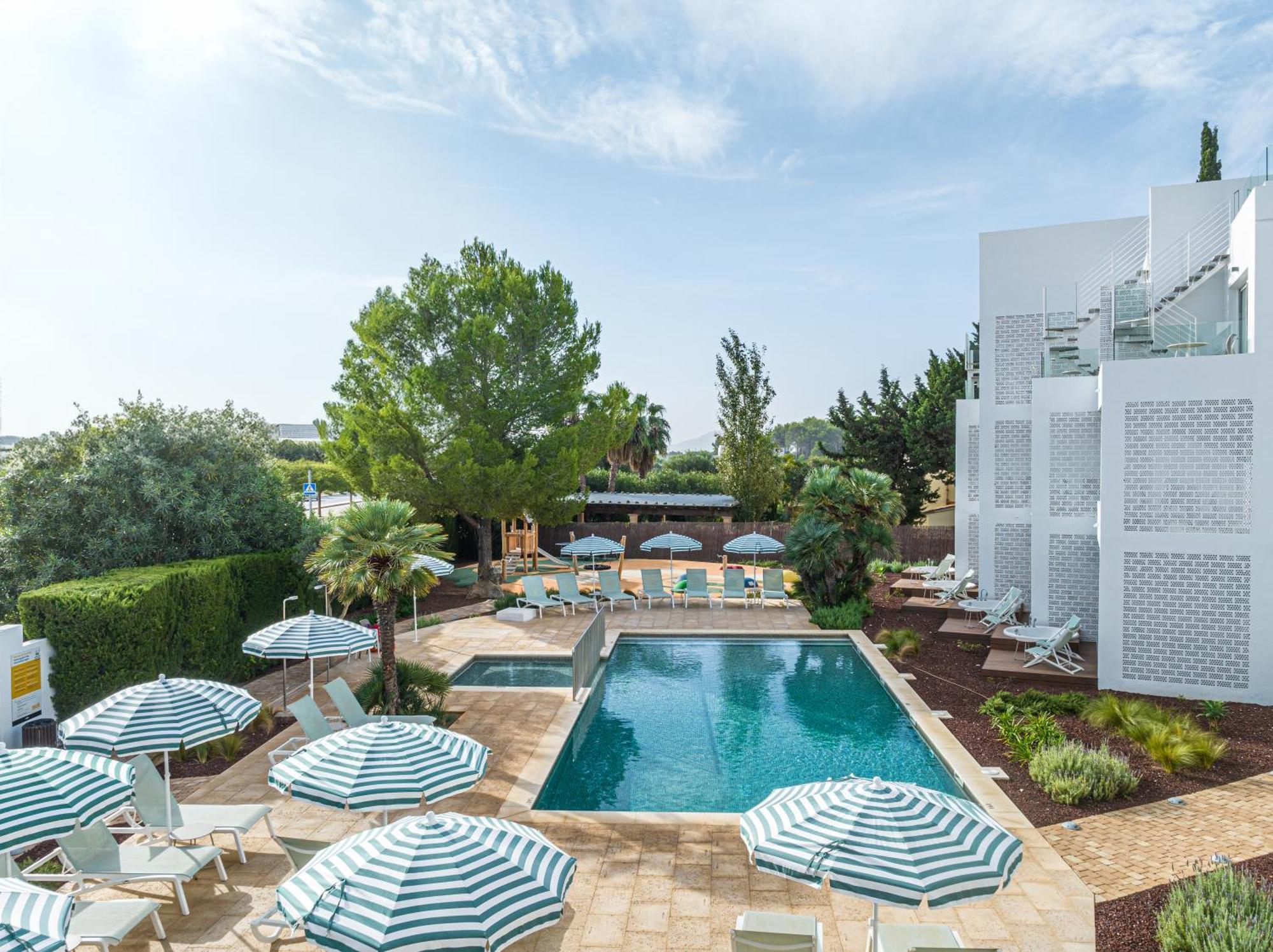 Cabot Las Velas Apartments Port de Pollença Exteriör bild