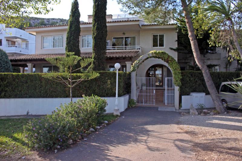 Cabot Las Velas Apartments Port de Pollença Exteriör bild